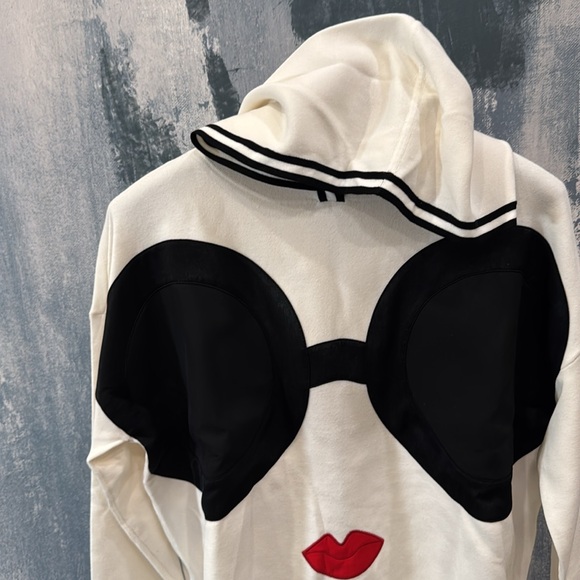 ALICE + OLIVIA OSCAR STACEFACE HOODIE NWOT - Picture 4 of 4